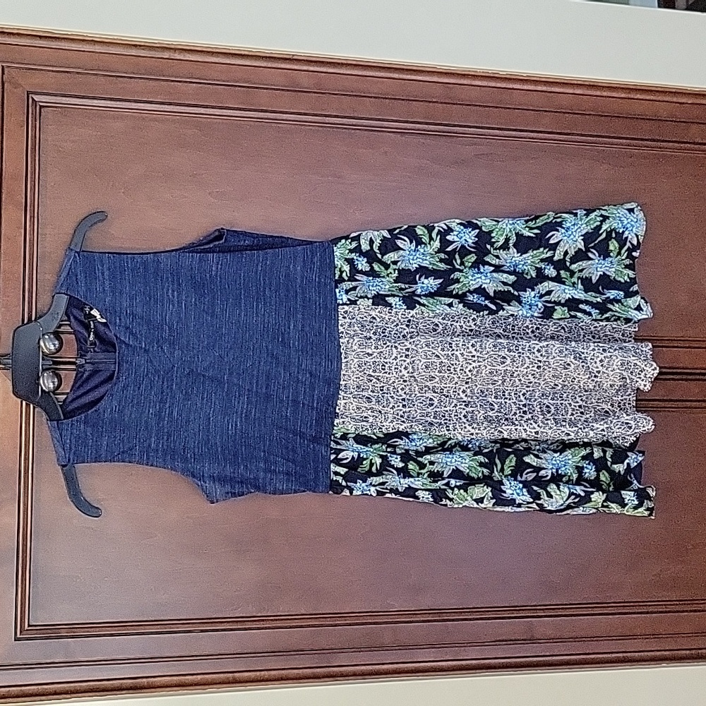 Modcloth Doe & Rae Dress Size Large Blue Floral Print
